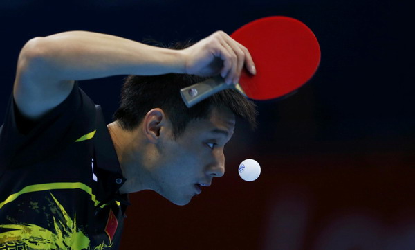 Top seed Zhang advances to table tennis final