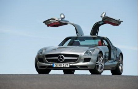 Mercedes SLS AMG