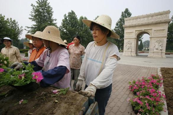 China's knockoff world wonders