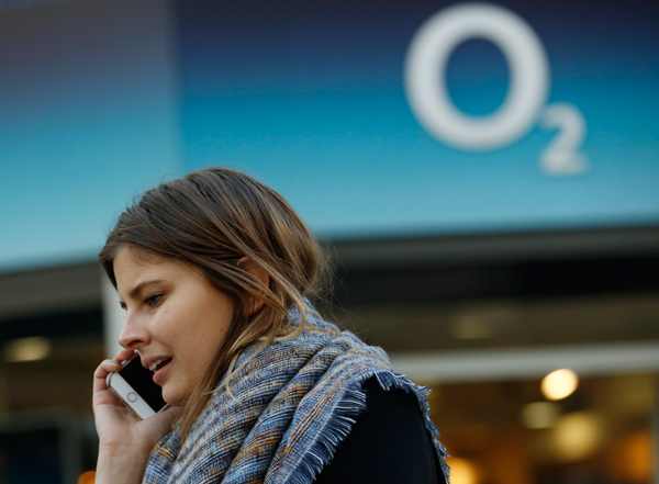 Li Ka-shing set to buy UK's O2 for $15b