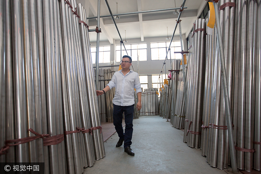 Young man making small flasks a big business