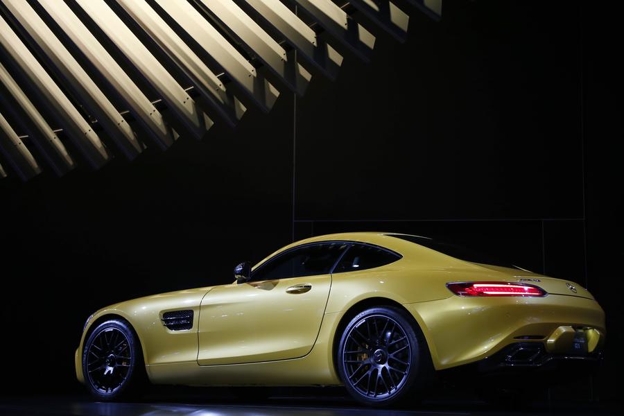 Luxury cars' world premieres at LA auto show