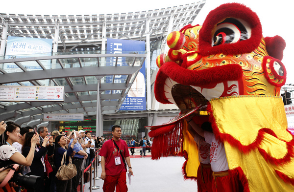 111th Canton Fair opens in Guangzhou