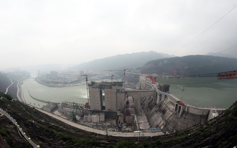 Xiangjiaba hydropower station starts operating