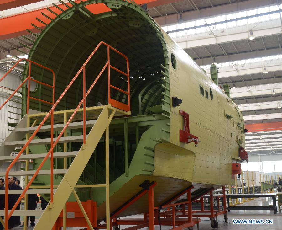 Fuselage mid-section of China's amphibious aircraft AG600 completed