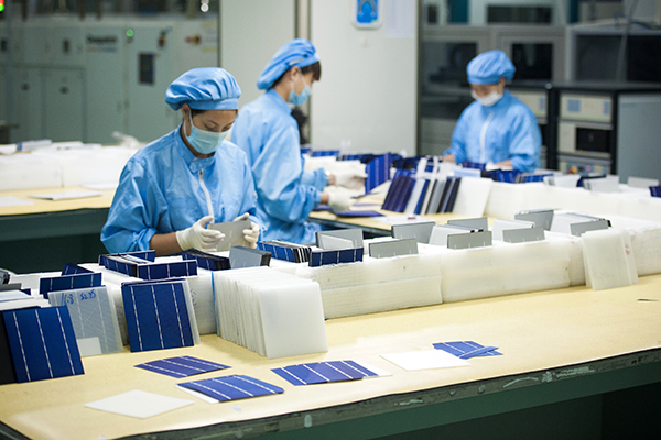 Yingli in debt revamp talks with potential investors