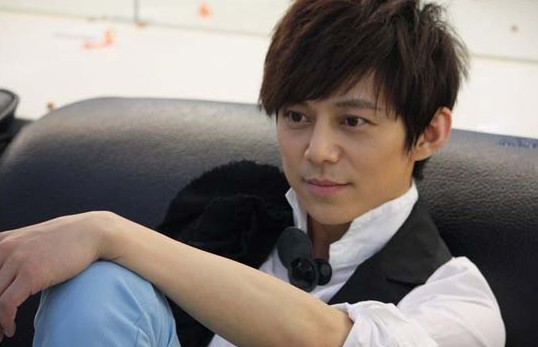 Top 10 timeless male Chinese stars