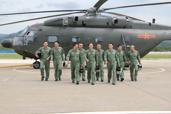 Eagle hunting from the tree top - Sights and sounds of PLA Aviation Test Flight Squadron