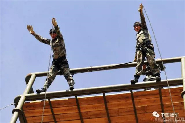 Real life Mulan: PLA's female special ops soldiers prove girl power