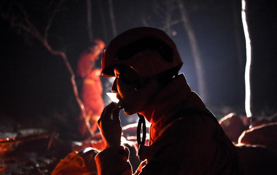 Smoldering coal fire successfully exterminated in North China