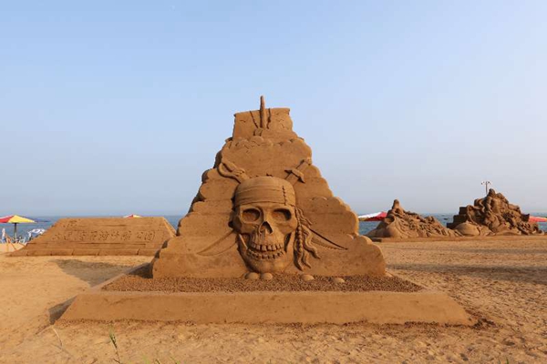 Beach goers impressed by sand sculptures