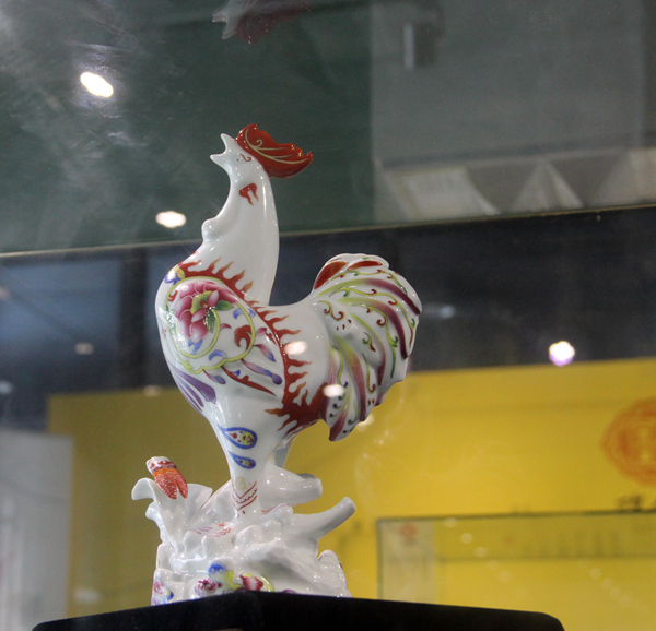 Ancient imperial enamel works shine at Beijing Design Week