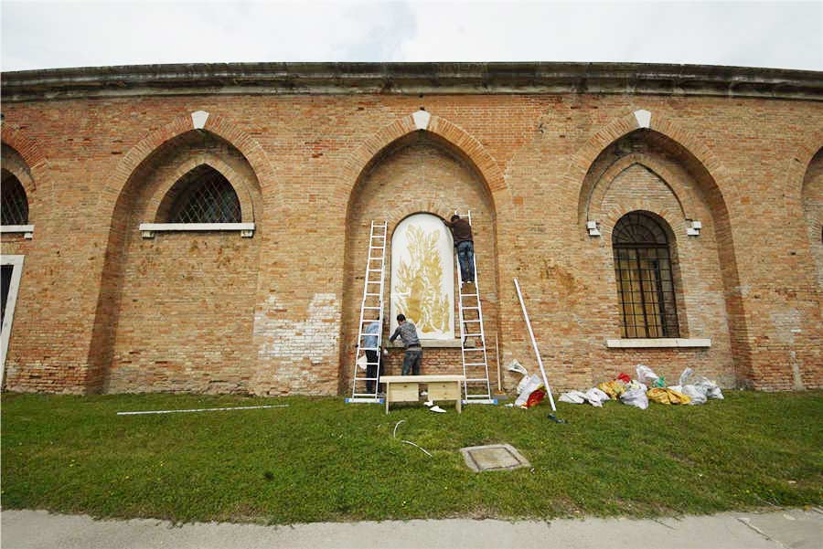 Chinese put finishing touches on exhibition at Venice Biennale