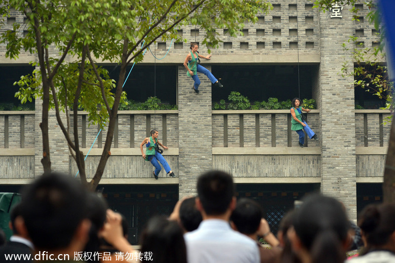 Aerial dance wows spectators