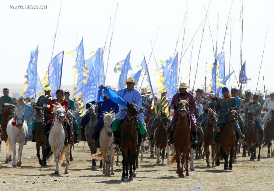 One-week Nadam Fair opens in Banyan Nur, N China