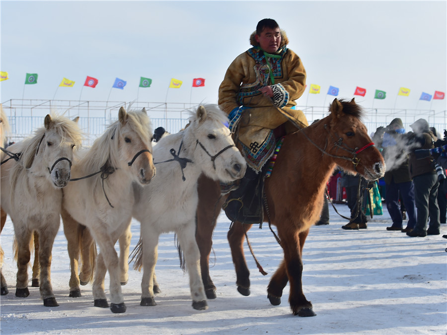 Nadam Festival begins in Inner Mongolia