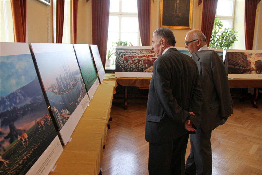 Beautiful China photo exhibition unveiled in Poland