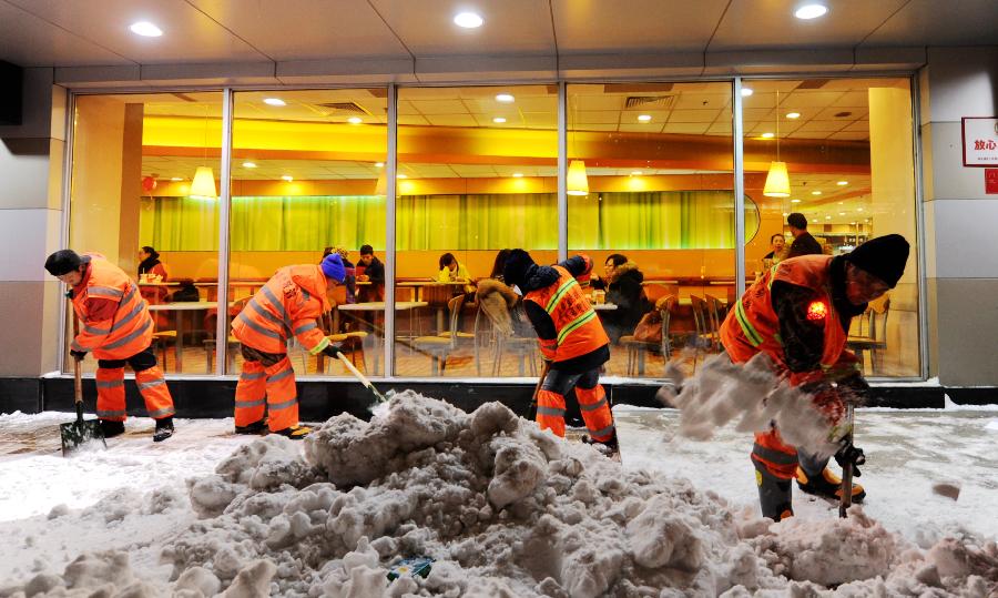 “雪不停清不停，雪不凈不收工”——暴雪過后哈爾濱發(fā)起清雪“攻堅(jiān)戰(zhàn)”