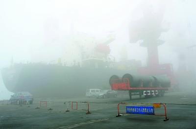 多地遭遇霧霾交通物流受阻嚴(yán)重