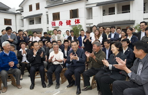 李克強(qiáng)在福建考察