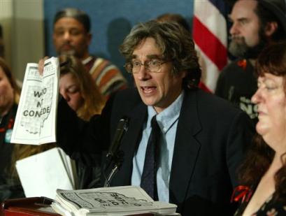 Harvey Wasserman, senior editor of freepress.org, speaks to the media about the lawsuit against President Bush (news - web sites) on the presidential election results from the state of Ohio, Wednesday, Jan. 5, 2005, in Washington. Wasserman, along with 50 other people from Ohio have come to Washington to constitutionally challenge the election results of Ohio. (AP Photo/Lawrence Jackson) 