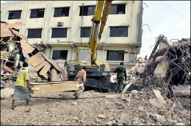 Rescuers called off their search of a collapsed Bangladeshi factory and said the number of people confirmed killed in the disaster was 73(AFP