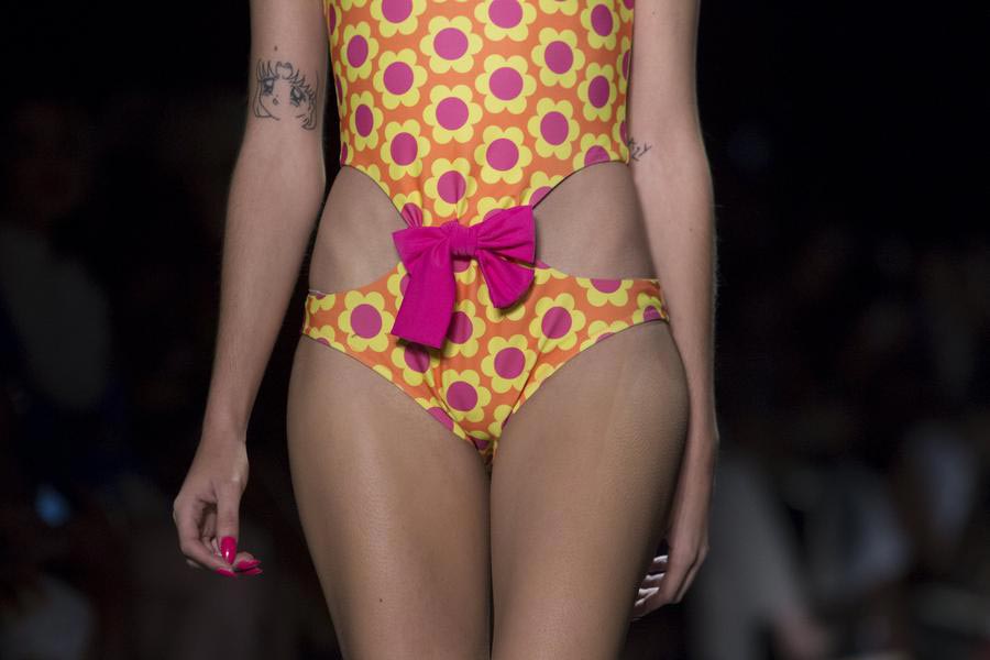 NYFW: Jeremy Scott Spring/Summer 2016 collection