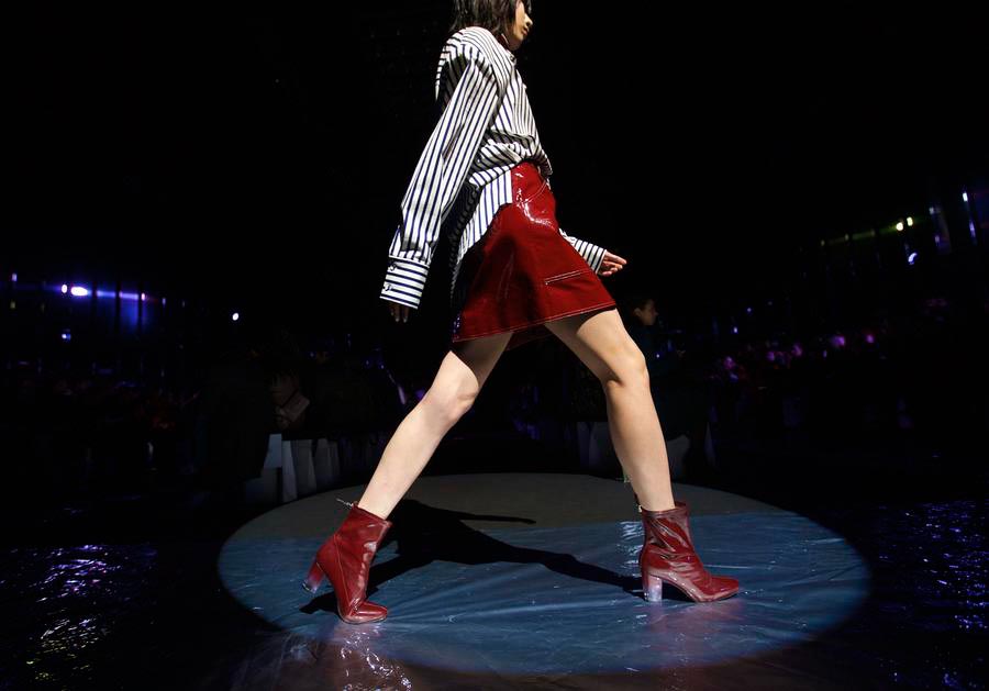 Chinese brand shines during Milan Fashion Week