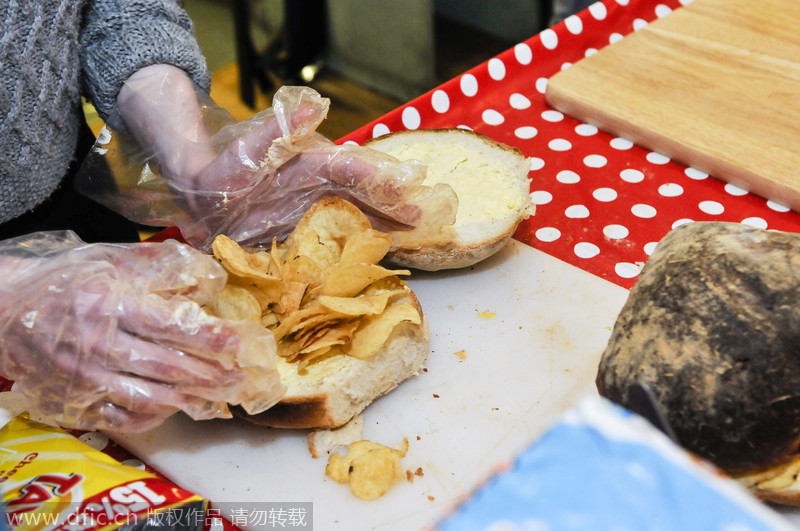 The world's first 'Crisp Sandwich' cafe