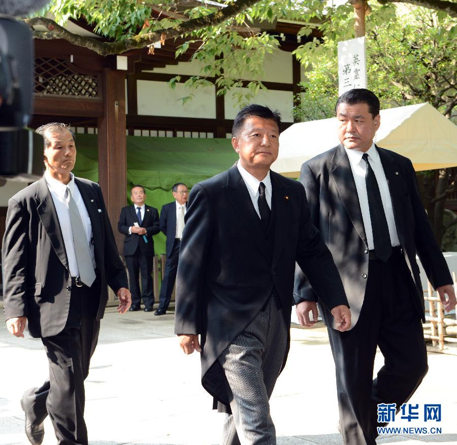 日本部分政客又拜鬼 多人赴靖國(guó)神社參拜