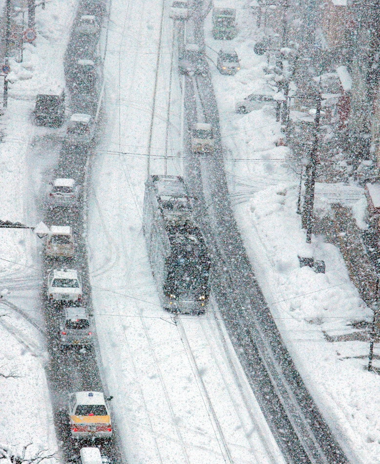 極寒天氣襲擊歐洲和東亞 日本暴雪56人喪生、英國或比南極冷