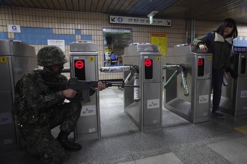 韓軍召開緊急會議 防范朝鮮在韓實(shí)施“恐怖行為”