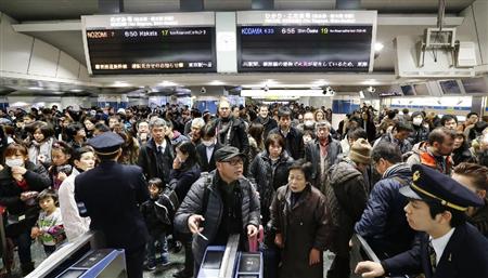 東京地鐵站大火大批乘客滯留 暫無(wú)人員傷亡報(bào)告