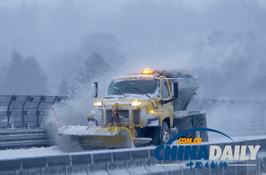 美國暴風(fēng)雪致16人死 紐約和新澤西州進(jìn)入緊急狀態(tài)