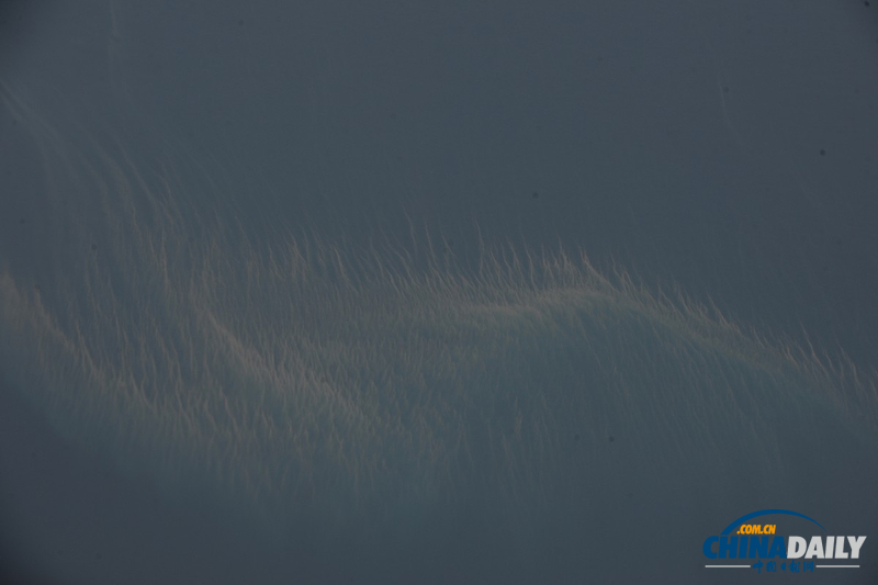 越南空軍搜救發(fā)現(xiàn)海上油帶 或與馬航失聯(lián)客機(jī)有關(guān)