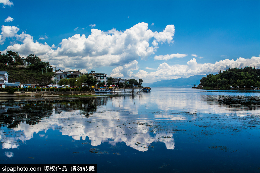 藍天白云刷屏！盤點風(fēng)清日朗的絕美風(fēng)光 為眼睛降溫