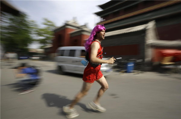 Red Dress Run in Beijing for fun