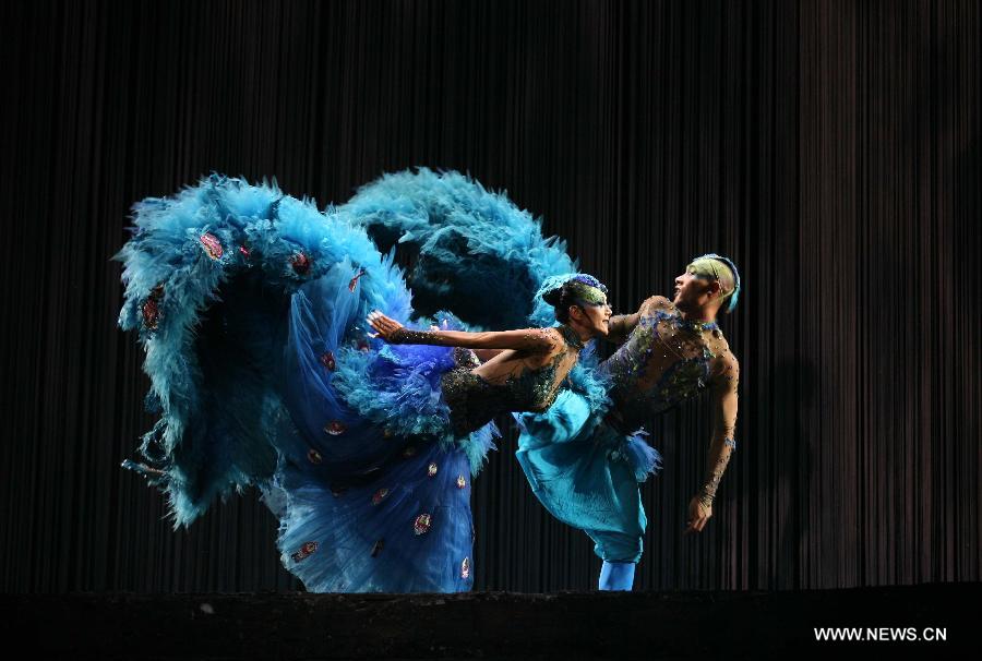 Yang Liping performs in her final dance drama 'The Peacock'