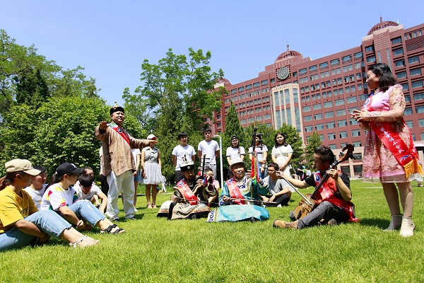 Inner Mongolia promotes drug education