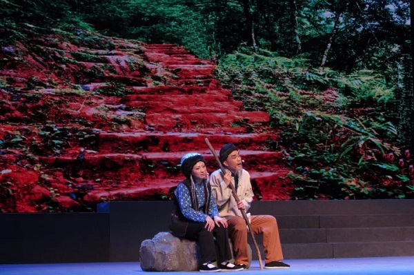 <EM>Love Celestial Ladder</EM> captures theatergoers' hearts in Zhangjiagang