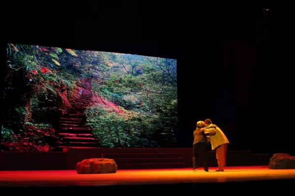 <EM>Love Celestial Ladder</EM> captures theatergoers' hearts in Zhangjiagang