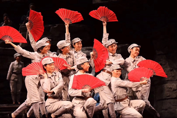 Opera Yimeng Mountain performed in Beijing