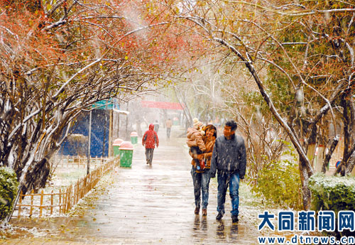 Cold front brings rain and snow to Datong