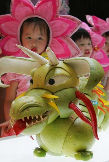 Fruit sculpture show in Hong Kong