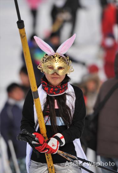 Creative ski games to welcome 2011