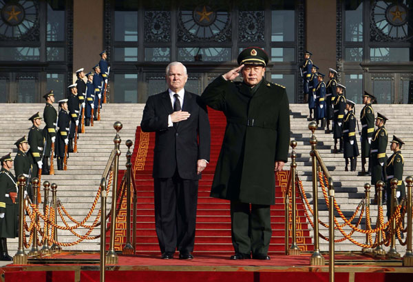 US Secretary of Defense visits China