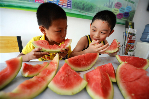 Kid's watermelon feast signals autumn 