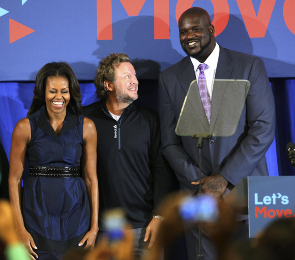 US First Lady joins O'Neal at back to school event