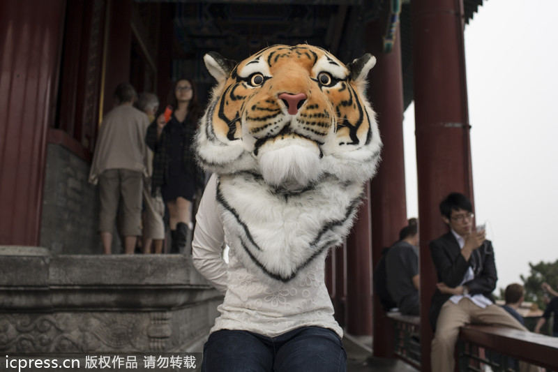 Anti-pollution masks around world