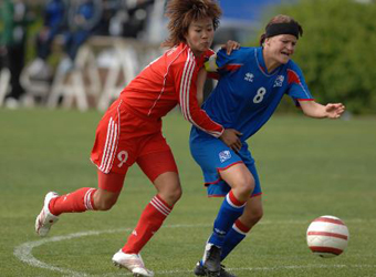 Women's soccer humiliated by Iceland 4-1